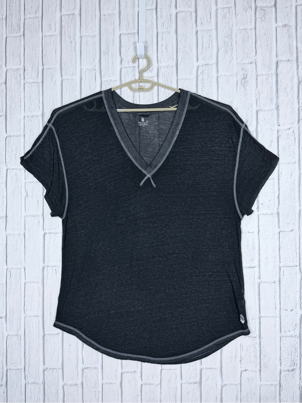 🖤 Free People Movement Black Sheer V-Neck Oversized Tee L